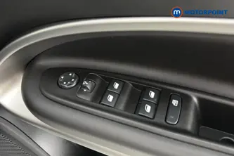 Jeep Avenger Summit Automatic Electric SUV - Stock Number (1670146) - 19th supplementary image