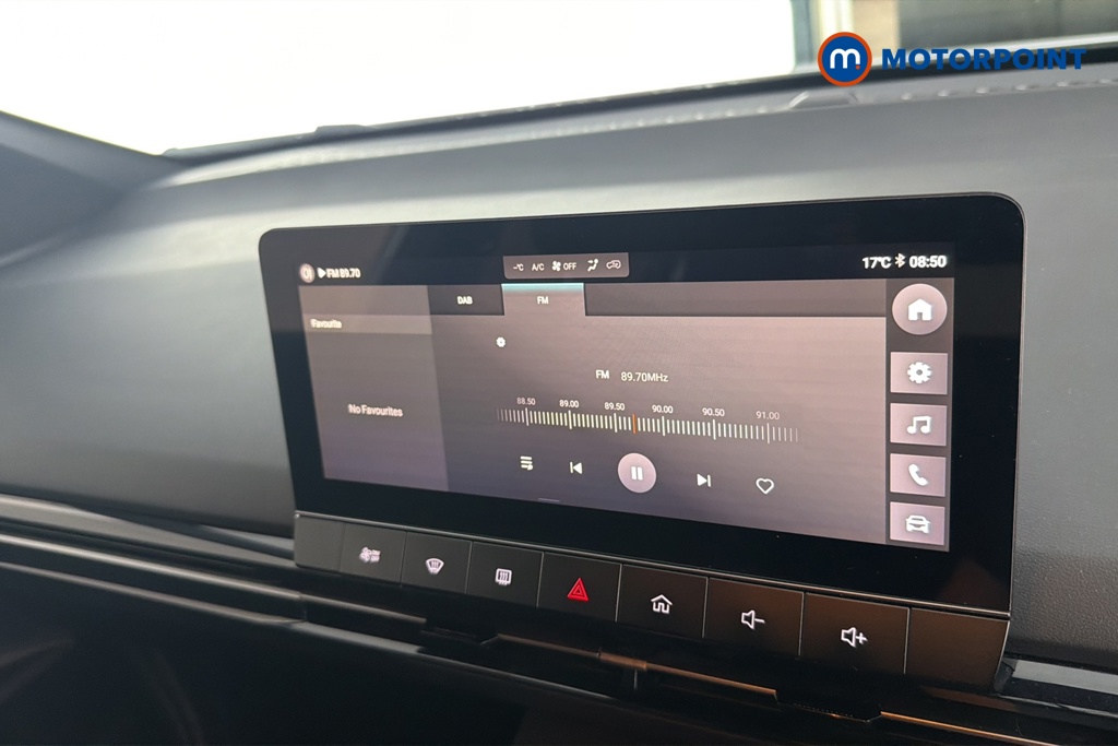 Mg Motor Uk MG4 SE Automatic Electric SUV - Stock Number (1670319) - 8th supplementary image