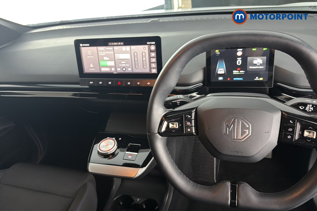Mg Motor Uk MG4 SE Automatic Electric SUV - Stock Number (1670319) - 1st supplementary image