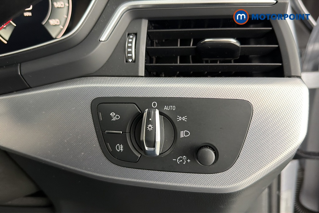 Audi A4 Technik Manual Petrol Saloon - Stock Number (1670341) - 11th supplementary image
