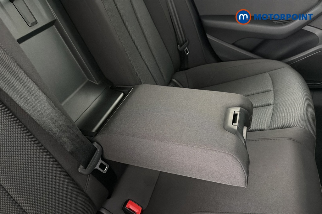 Audi A4 Technik Manual Petrol Saloon - Stock Number (1670341) - 26th supplementary image