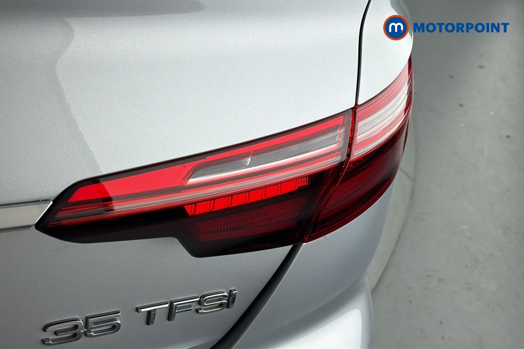 Audi A4 Technik Manual Petrol Saloon - Stock Number (1670341) - 36th supplementary image