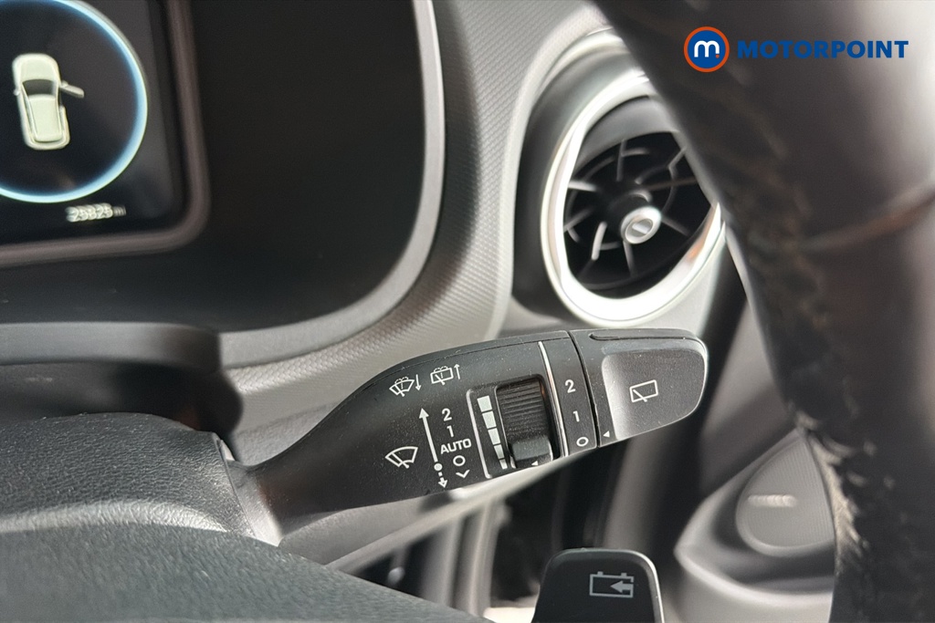Hyundai Kona Premium Automatic Electric SUV - Stock Number (1670410) - 6th supplementary image