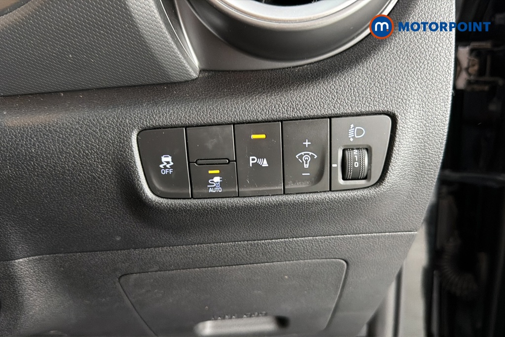 Hyundai Kona Premium Automatic Electric SUV - Stock Number (1670410) - 11th supplementary image