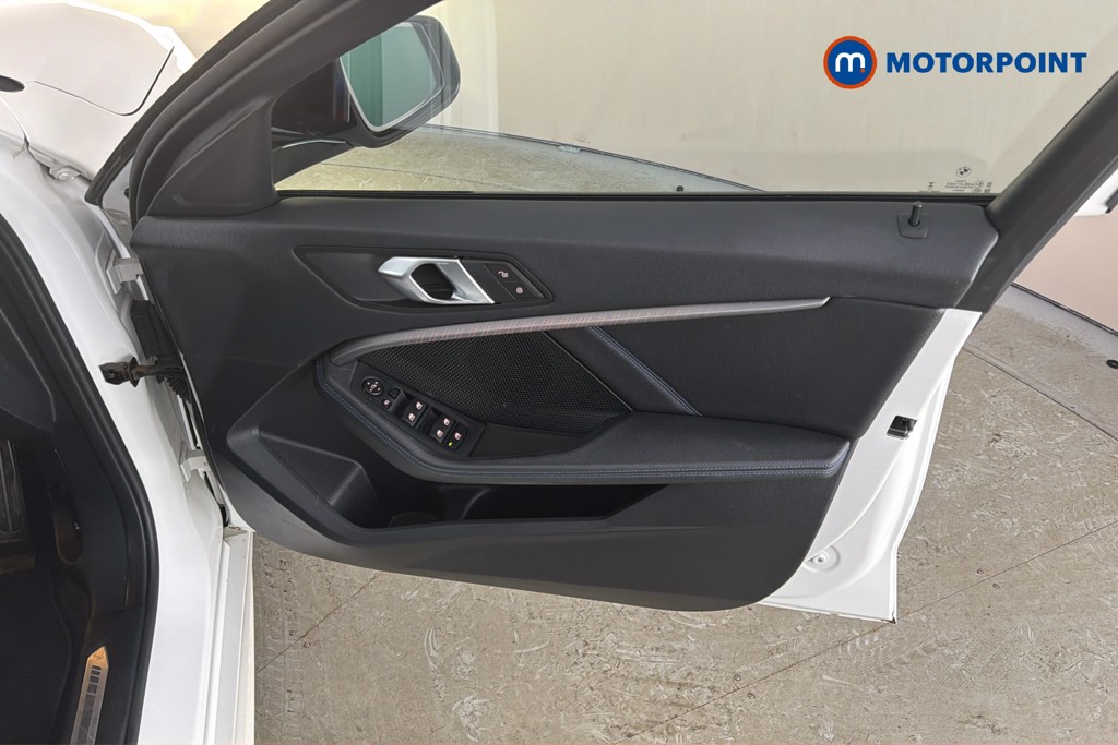 BMW 1 Series M Sport Automatic Petrol Hatchback - Stock Number (1670617) - 19th supplementary image