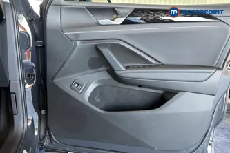 Volkswagen Tiguan Elegance Automatic Petrol SUV - Stock Number (1670785) - 18th supplementary image