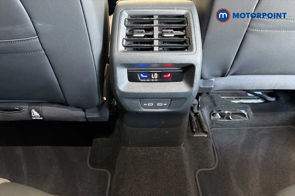 Volkswagen Tiguan Elegance Automatic Petrol SUV - Stock Number (1670785) - 28th supplementary image
