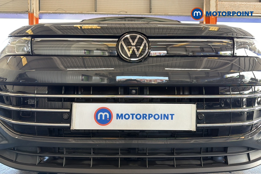 Volkswagen Tiguan Elegance Automatic Petrol SUV - Stock Number (1670785) - 43rd supplementary image