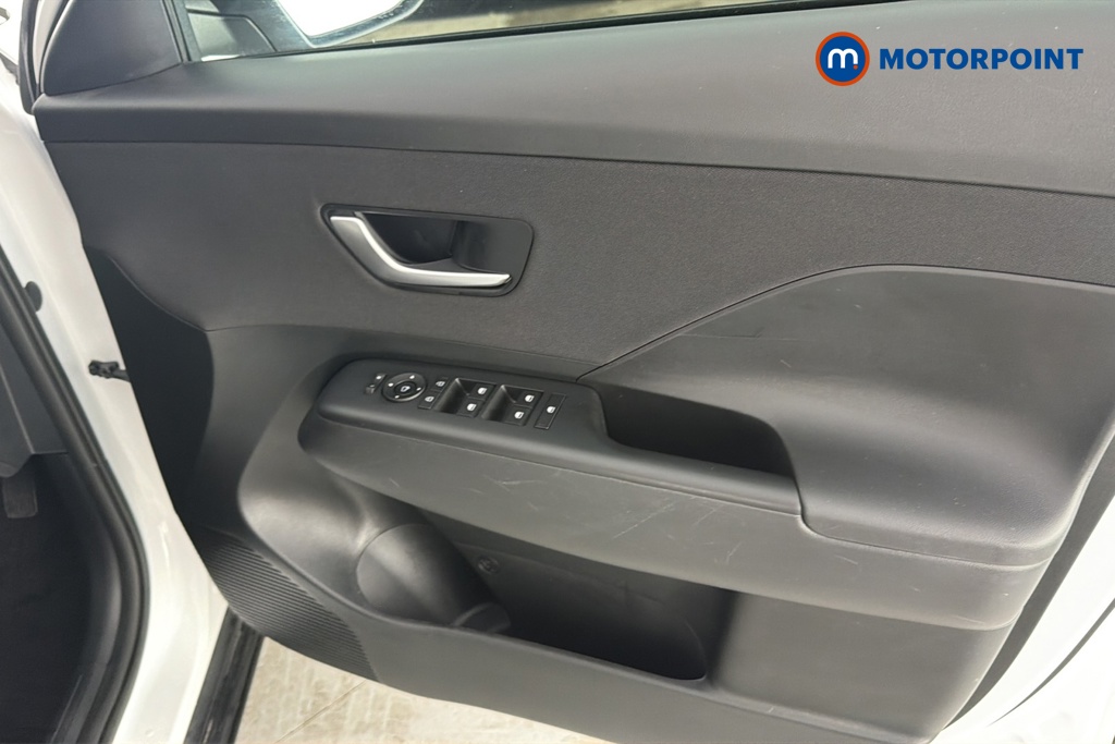 Hyundai Kona Advance Automatic Petrol-Electric Hybrid SUV - Stock Number (1670853) - 18th supplementary image