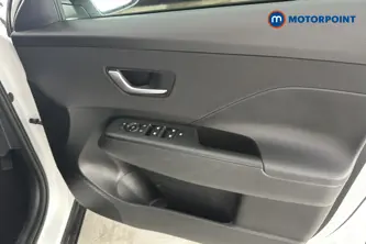 Hyundai Kona Advance Automatic Petrol-Electric Hybrid SUV - Stock Number (1670853) - 18th supplementary image