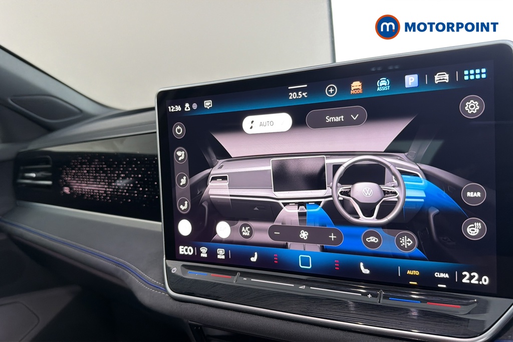 Volkswagen Passat R-Line Automatic Petrol Plug-In Hybrid Estate - Stock Number (1670949) - 12th supplementary image