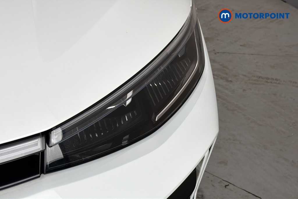 Volkswagen Passat R-Line Automatic Petrol Plug-In Hybrid Estate - Stock Number (1670949) - 42nd supplementary image