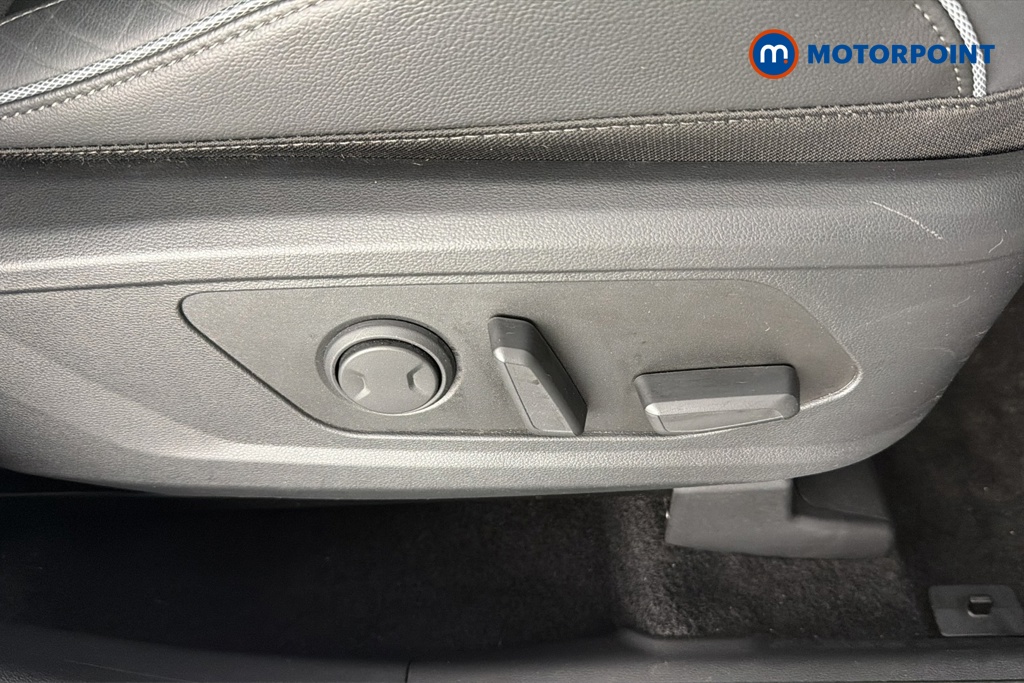 Hyundai Tucson Ultimate Automatic Petrol Plug-In Hybrid SUV - Stock Number (1670991) - 23rd supplementary image
