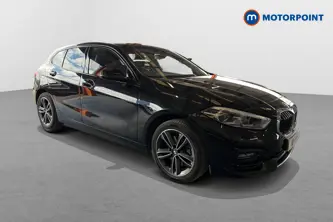 BMW 1 Series Sport Automatic Petrol Hatchback - Stock Number (1671049) - Drivers side front corner
