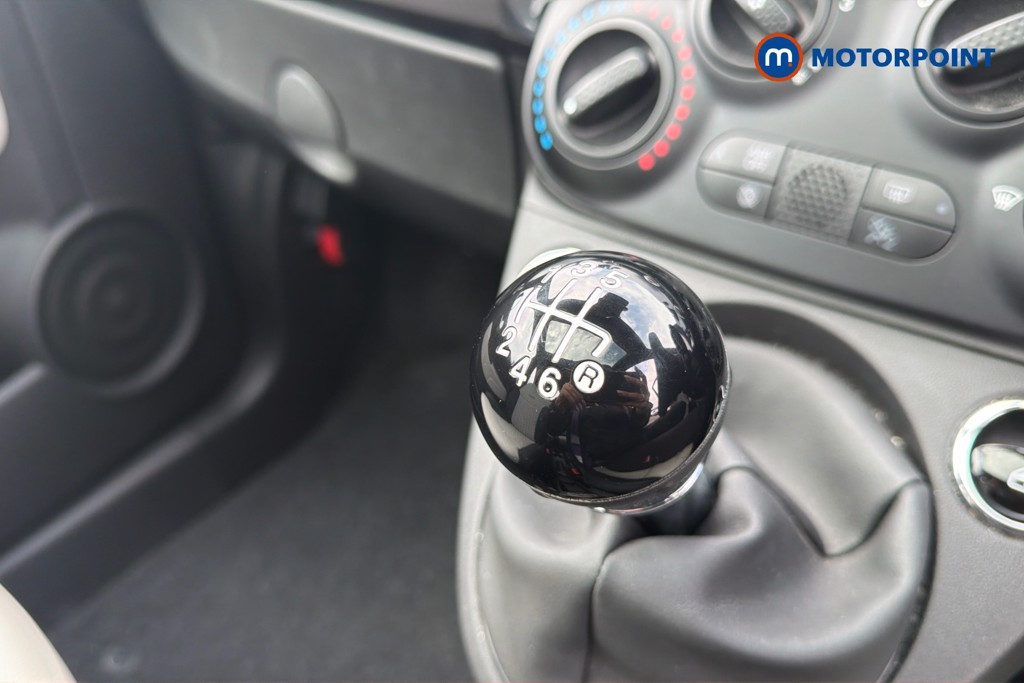Fiat 500 Dolcevita Manual Petrol Hatchback - Stock Number (1671142) - 14th supplementary image