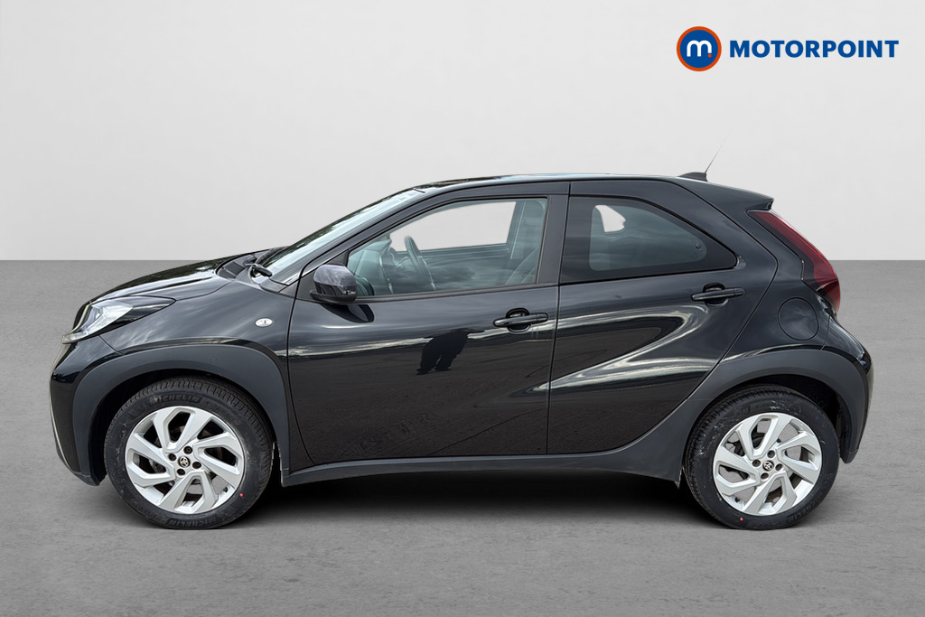 Toyota Aygo X Pure Manual Petrol Hatchback - Stock Number (1671159) - Drivers side