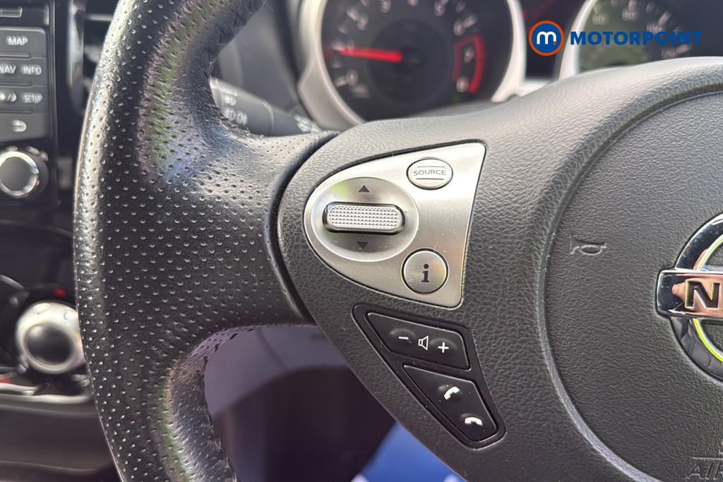 Nissan Juke Tekna Automatic Petrol SUV - Stock Number (1671333) - 4th supplementary image