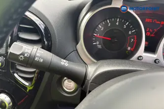 Nissan Juke Tekna Automatic Petrol SUV - Stock Number (1671333) - 5th supplementary image