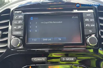 Nissan Juke Tekna Automatic Petrol SUV - Stock Number (1671333) - 8th supplementary image