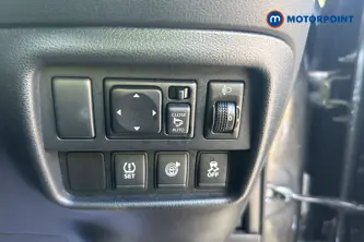 Nissan Juke Tekna Automatic Petrol SUV - Stock Number (1671333) - 11th supplementary image