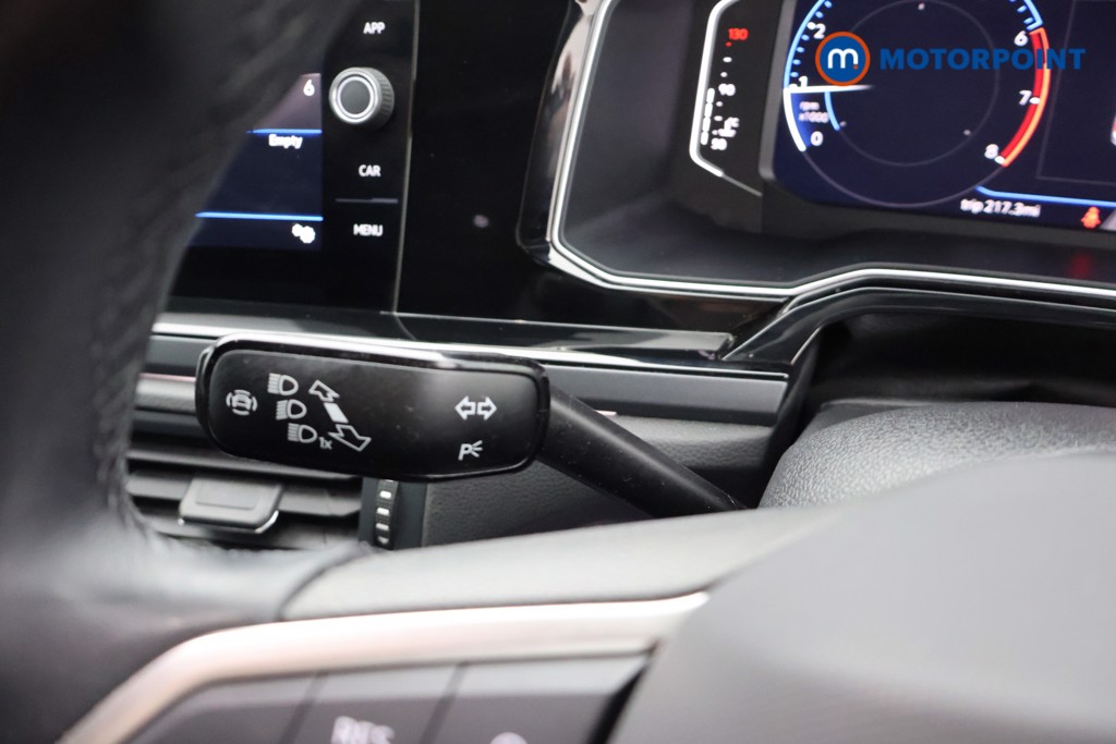 Volkswagen Polo R-Line Manual Petrol Hatchback - Stock Number (1671383) - 8th supplementary image