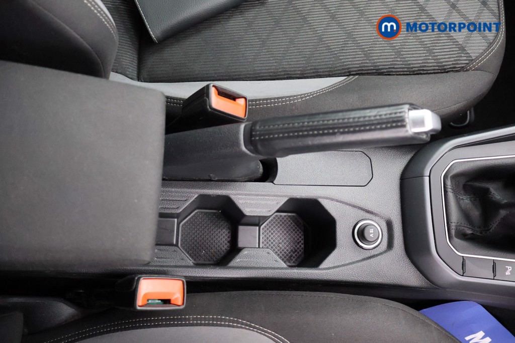 Volkswagen Polo R-Line Manual Petrol Hatchback - Stock Number (1671383) - 14th supplementary image