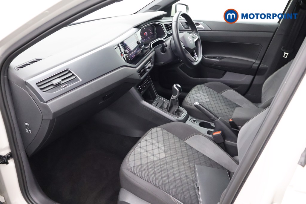 Volkswagen Polo R-Line Manual Petrol Hatchback - Stock Number (1671383) - 29th supplementary image