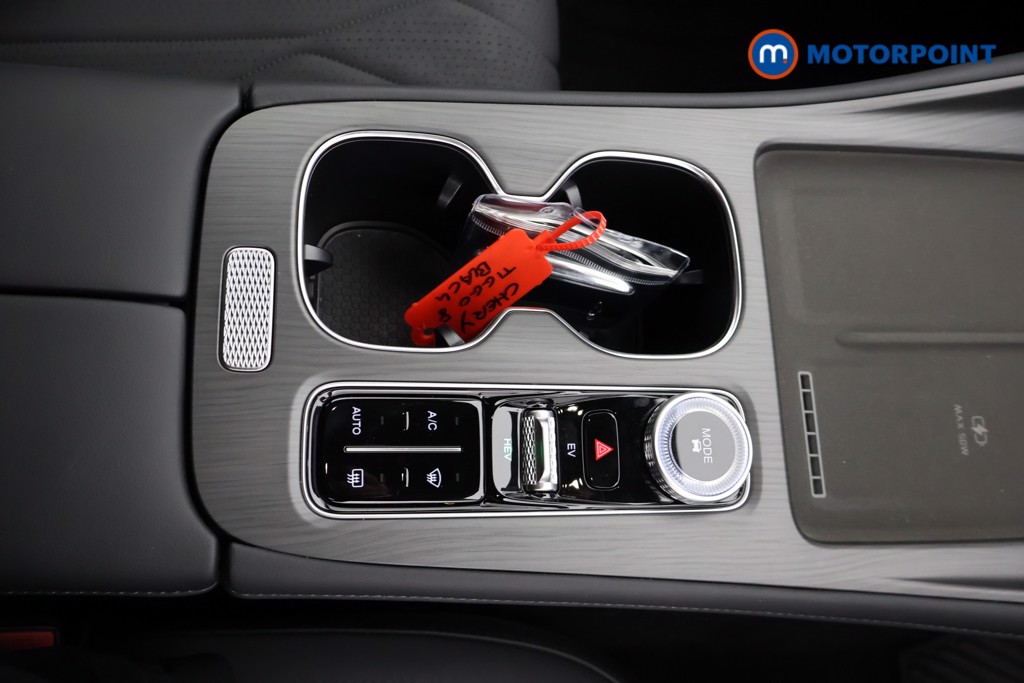 Chery Tiggo 8 Summit Automatic Petrol Plug-In Hybrid SUV - Stock Number (1671402) - 12th supplementary image