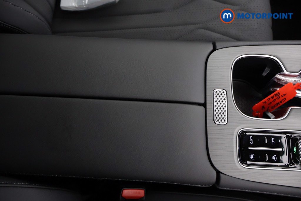 Chery Tiggo 8 Summit Automatic Petrol Plug-In Hybrid SUV - Stock Number (1671402) - 13th supplementary image