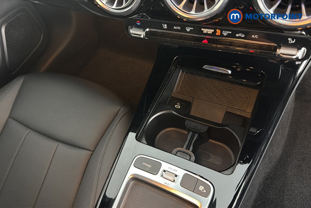 Mercedes-Benz A Class Sport Automatic Petrol Hatchback - Stock Number (1671491) - 16th supplementary image