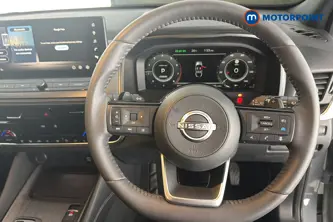 Nissan Qashqai Tekna Automatic Petrol SUV - Stock Number (1671564) - 2nd supplementary image