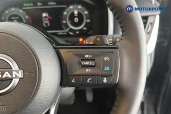 Nissan Qashqai Tekna Automatic Petrol SUV - Stock Number (1671564) - 3rd supplementary image