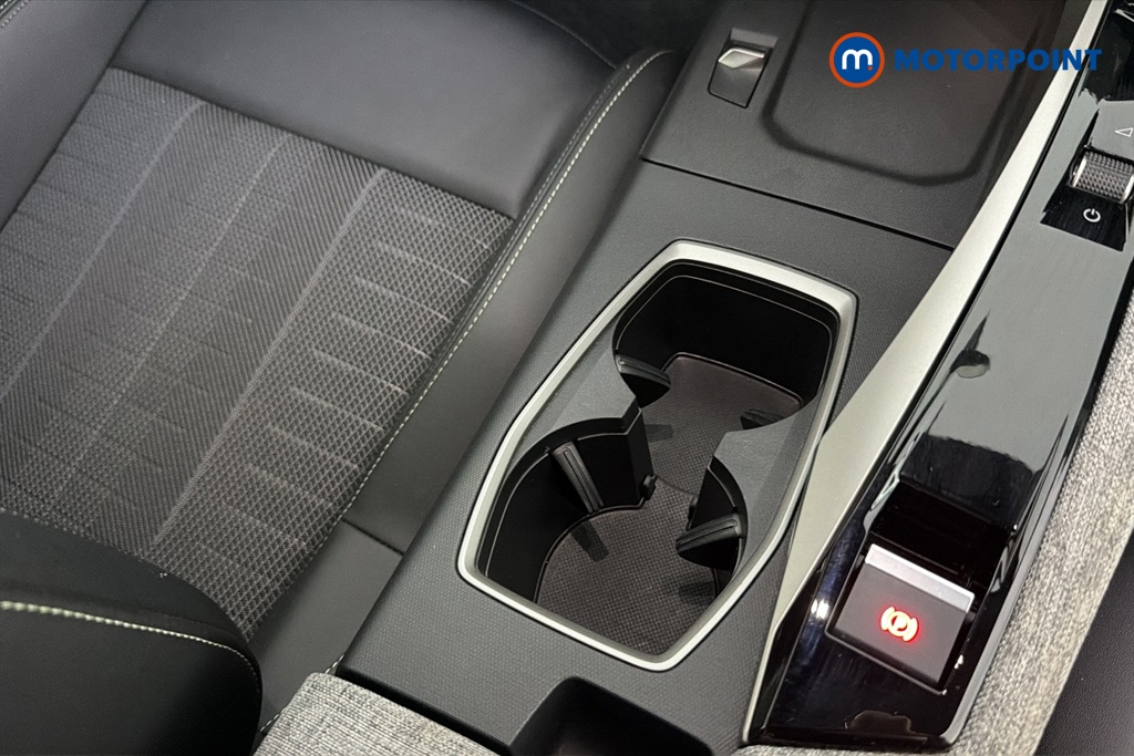 Peugeot 3008 GT Automatic Petrol SUV - Stock Number (1671567) - 16th supplementary image
