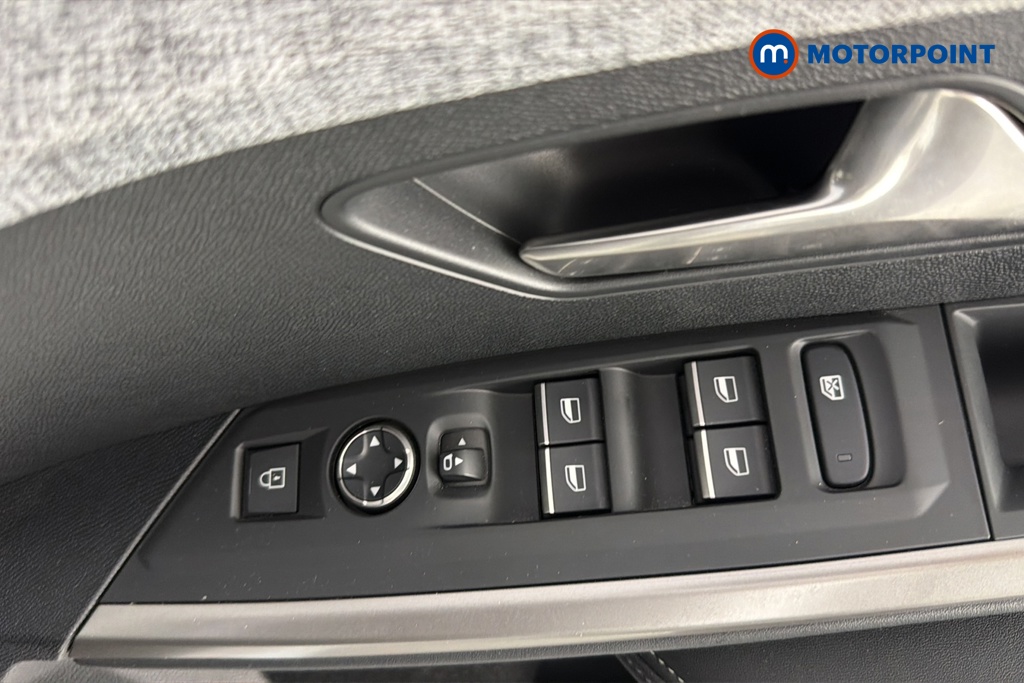 Peugeot 3008 GT Automatic Petrol SUV - Stock Number (1671567) - 19th supplementary image