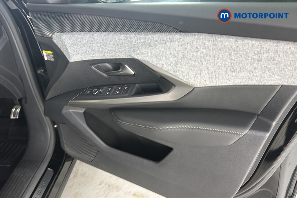 Peugeot 3008 GT Automatic Petrol SUV - Stock Number (1671571) - 18th supplementary image