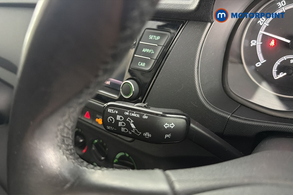 Skoda Fabia Colour Edition Manual Petrol Hatchback - Stock Number (1671728) - 5th supplementary image
