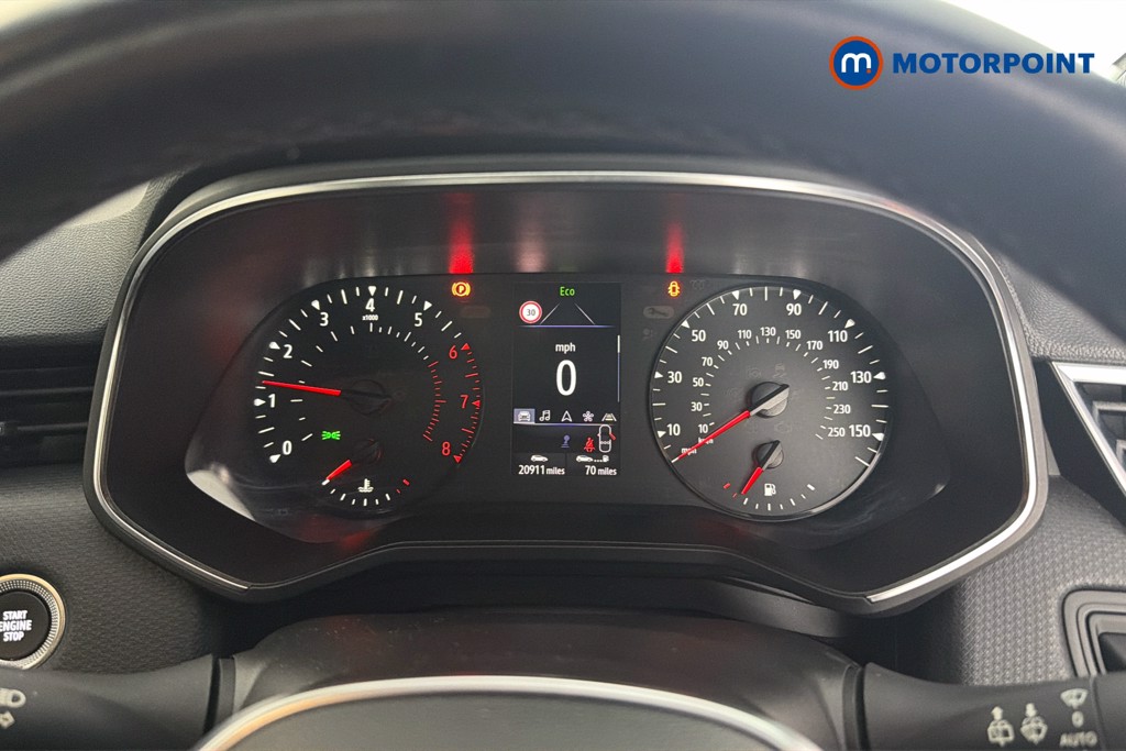 Renault Clio Iconic Manual Petrol Hatchback - Stock Number (1671739) - 8th supplementary image