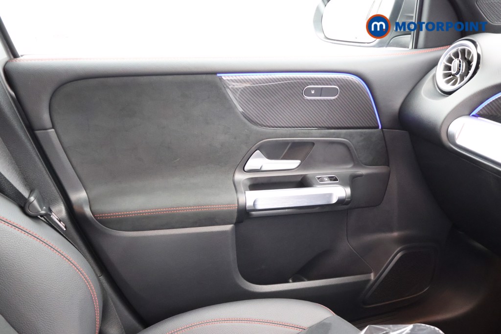 Mercedes-Benz GLB Amg Line Automatic Petrol SUV - Stock Number (1671787) - 16th supplementary image