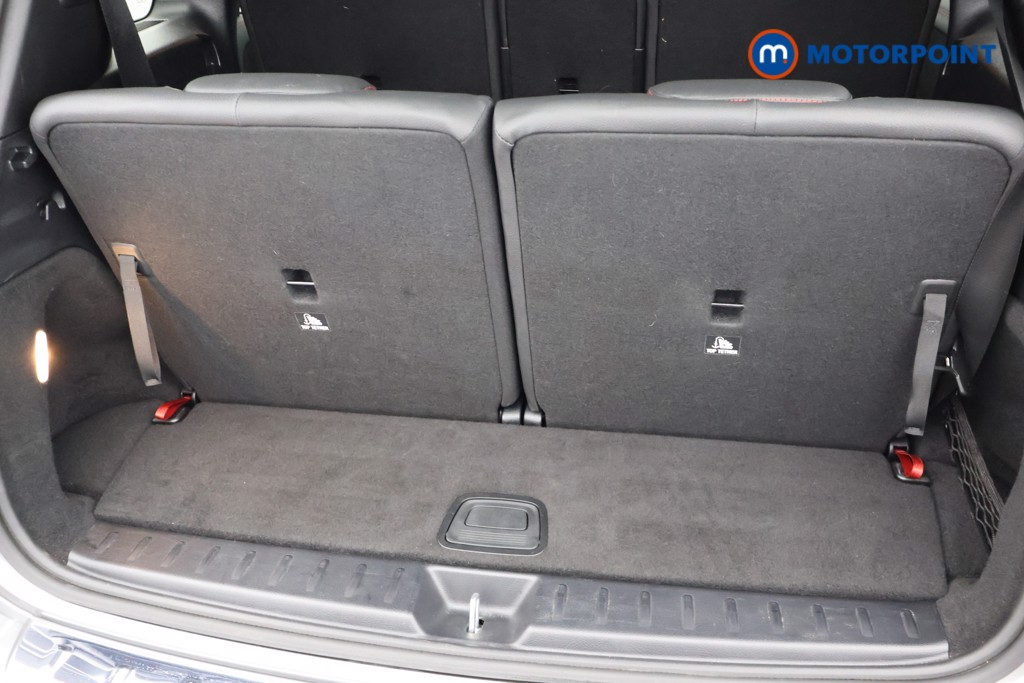Mercedes-Benz GLB Amg Line Automatic Petrol SUV - Stock Number (1671787) - 25th supplementary image