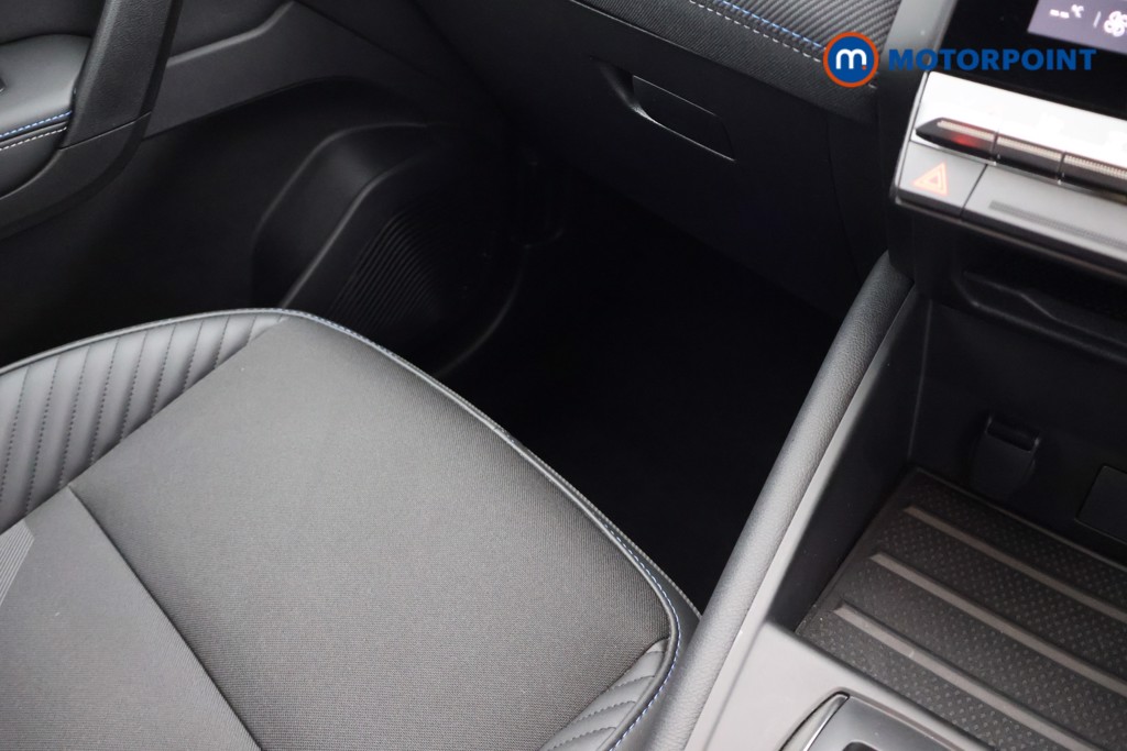 Renault Captur Esprit Alpine Automatic Petrol-Electric Hybrid SUV - Stock Number (1671845) - 17th supplementary image