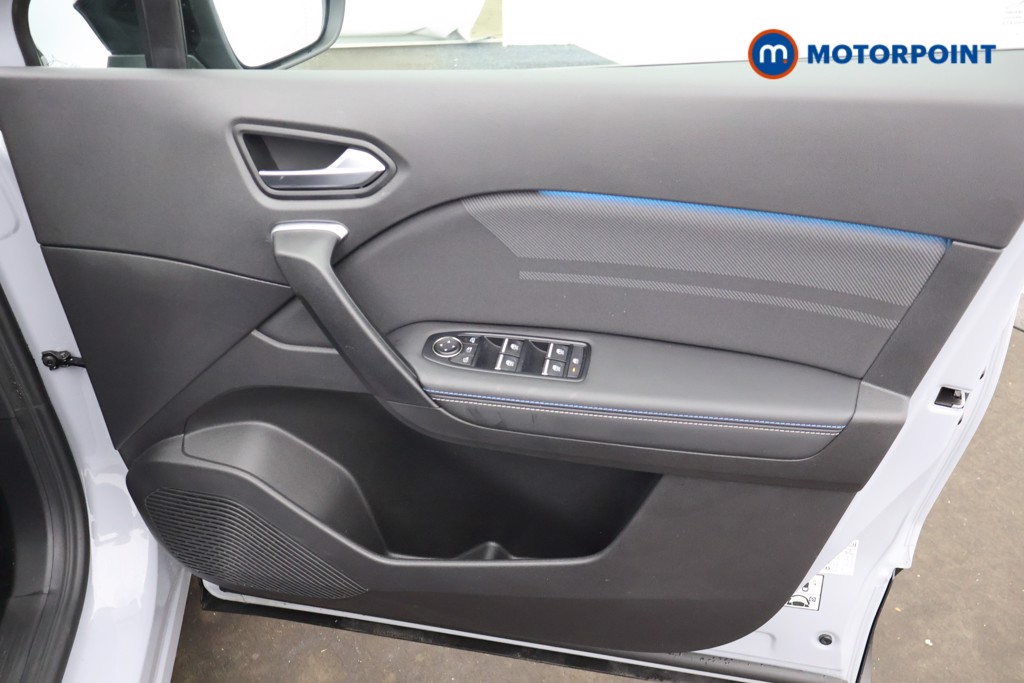 Renault Captur Esprit Alpine Automatic Petrol-Electric Hybrid SUV - Stock Number (1671845) - 18th supplementary image