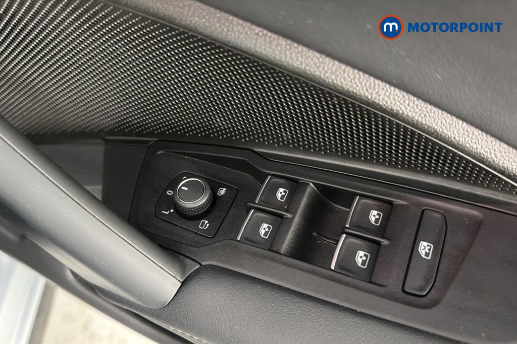 Volkswagen Tiguan R-Line Automatic Diesel SUV - Stock Number (1671896) - 19th supplementary image