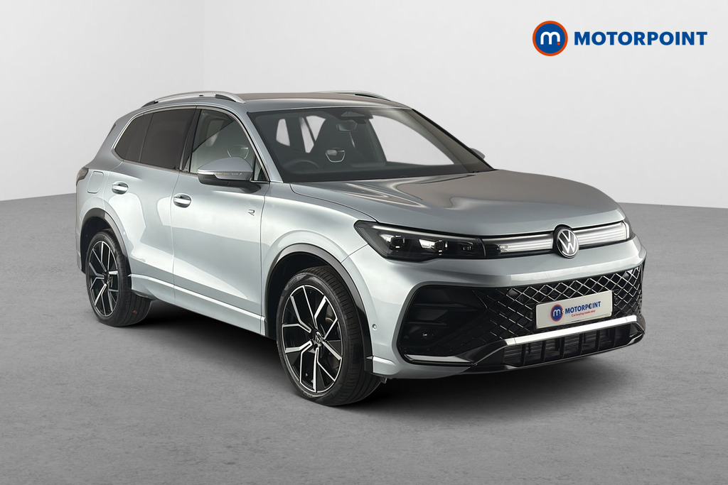 Volkswagen Tiguan R-Line Automatic Diesel SUV - Stock Number (1671896) - Drivers side front corner