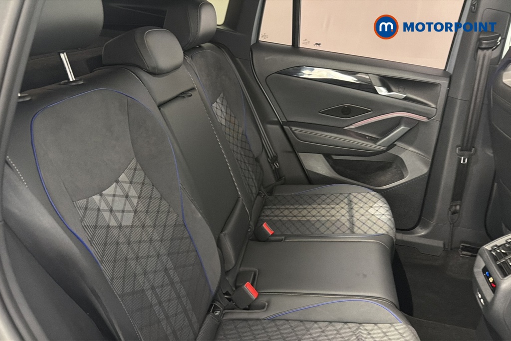 Volkswagen Tiguan R-Line Automatic Diesel SUV - Stock Number (1671896) - 25th supplementary image