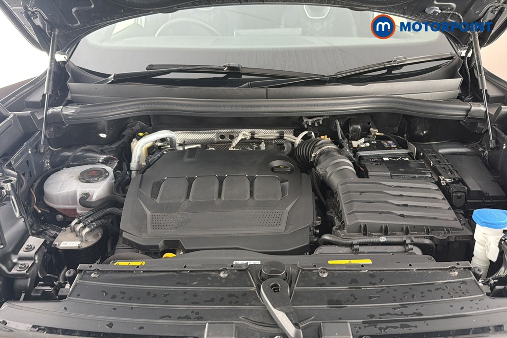 Volkswagen Tiguan R-Line Automatic Diesel SUV - Stock Number (1671896) - 48th supplementary image