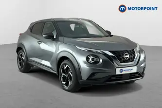 Nissan Juke N-Connecta Automatic Petrol SUV - Stock Number (1646512) - Drivers side front corner