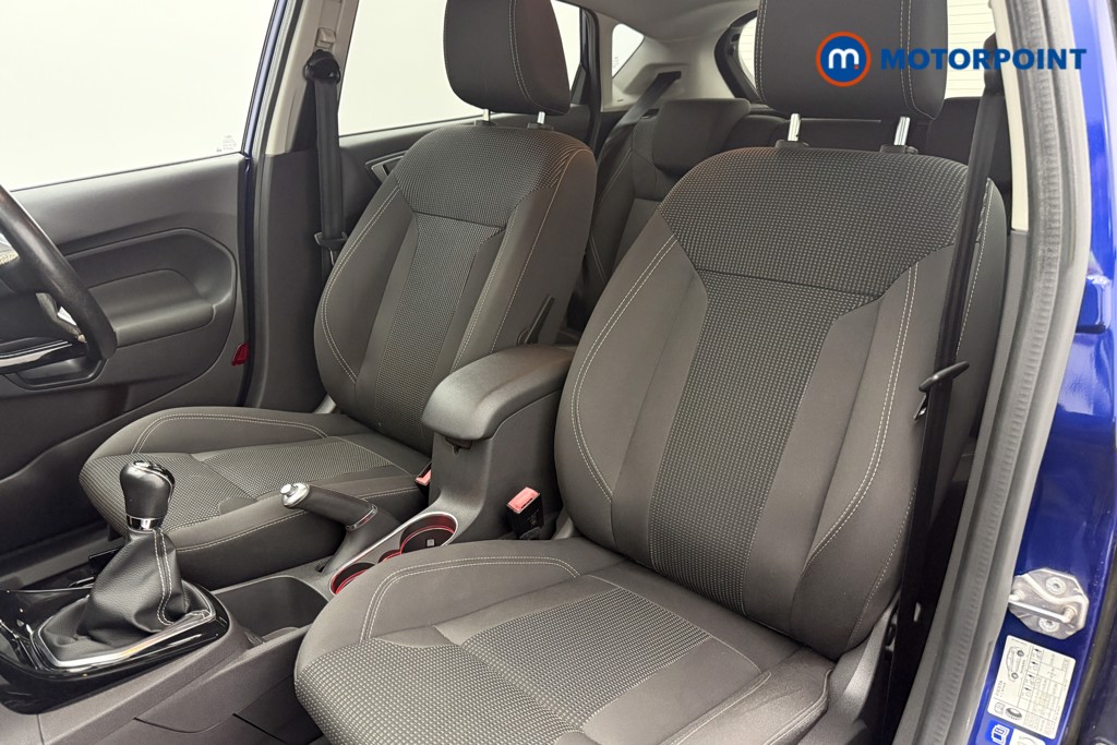 Ford Fiesta Titanium Manual Petrol Hatchback - Stock Number (1654798) - 3rd supplementary image