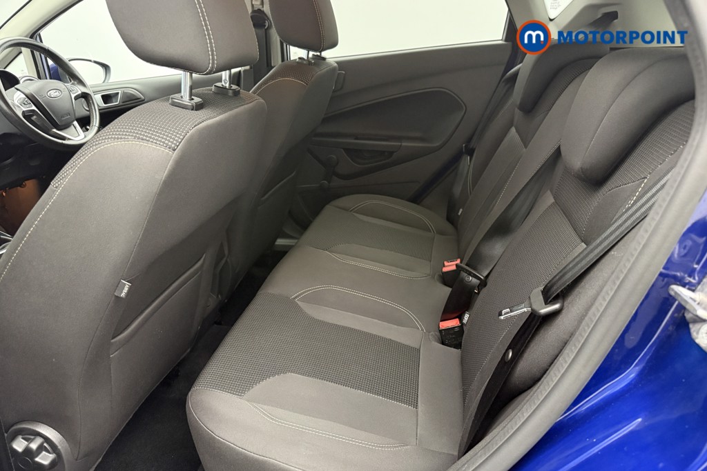 Ford Fiesta Titanium Manual Petrol Hatchback - Stock Number (1654798) - 4th supplementary image
