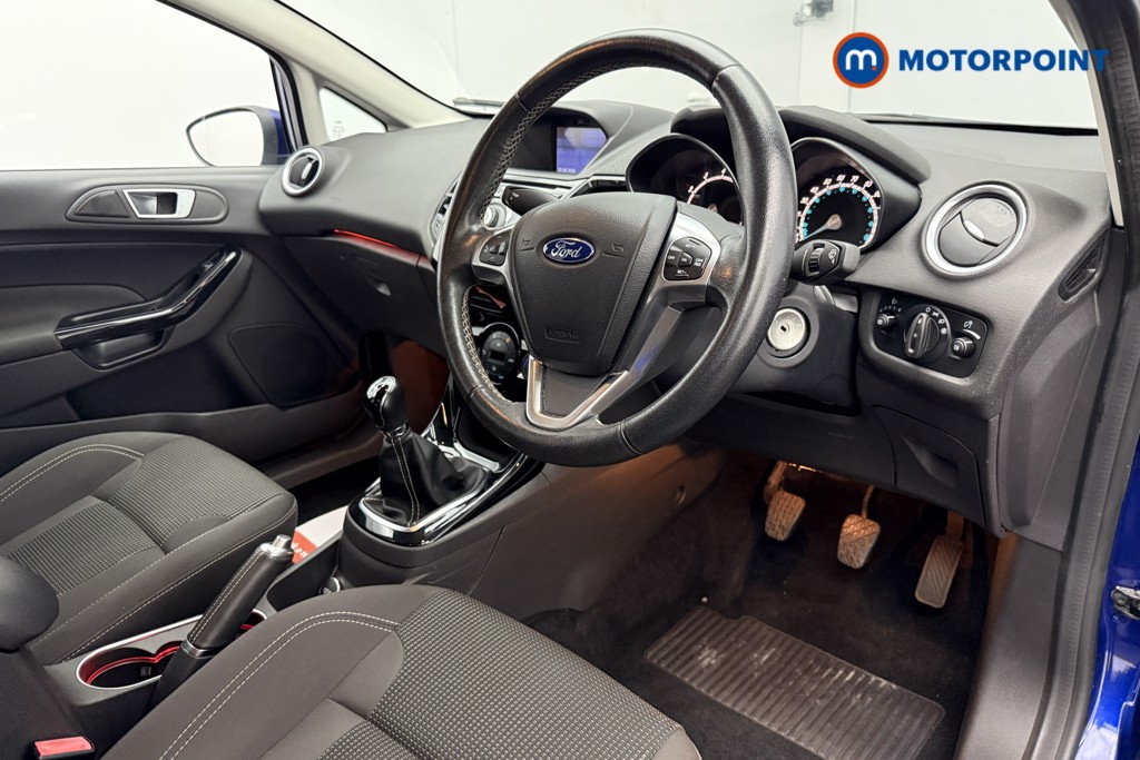 Ford Fiesta Titanium Manual Petrol Hatchback - Stock Number (1654798) - 6th supplementary image