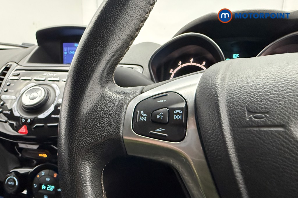 Ford Fiesta Titanium Manual Petrol Hatchback - Stock Number (1654798) - 7th supplementary image